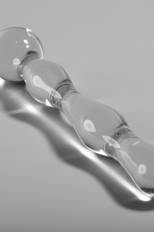 NEBULA SERIES BY IBIZA – MODELO 13 DILDO CRISTAL TRANSPARENTE 18 CM -O- 3.5 CM