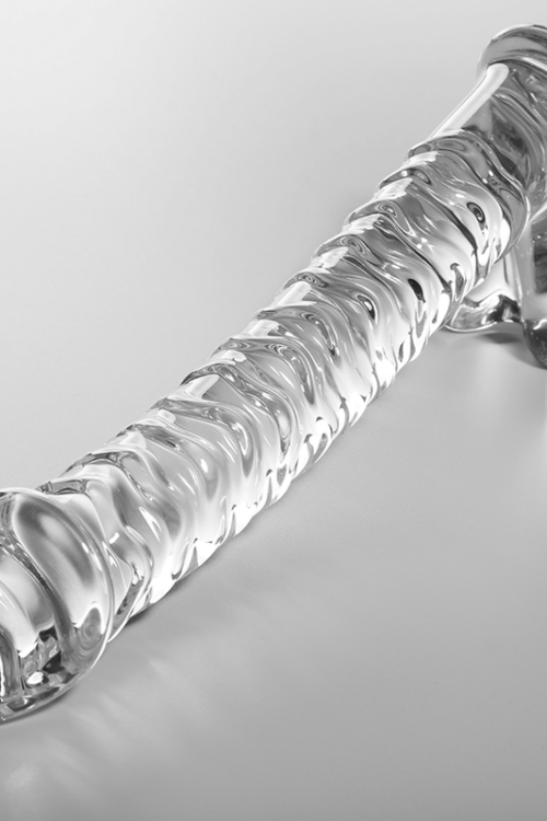 NEBULA SERIES BY IBIZA – MODELO 23 DILDO CRISTAL TRANSPARENTE 21.5 CM -O- 4 CM