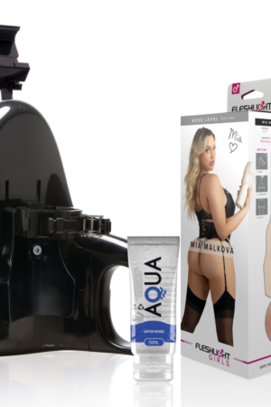 FLESHLIGHT - MIA MALKOVA BOSS LEVEL + UNIVERSAL LAUNCH + LUBRICANTE AQUA QUALITY 50 ML