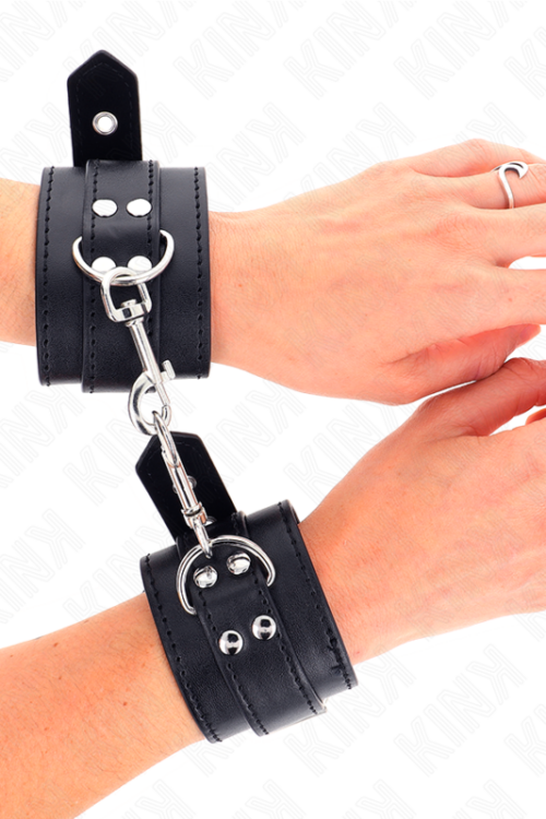 KINK – MUÑEQUERAS CON TACHUELAS NEGRO 35 X 6 CM
